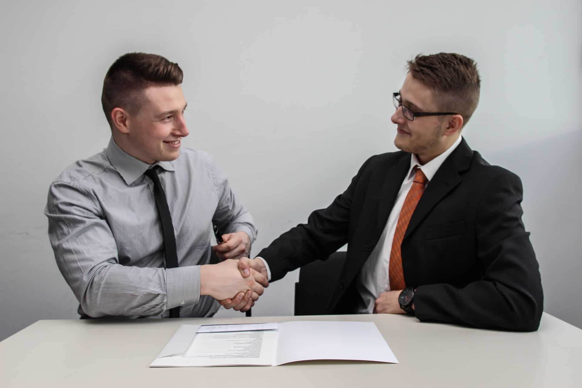 How to turn “hiring manager vs recruiter” into “hiring manager and recruiter”